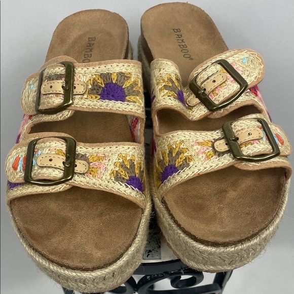 BAMBOO Shoes - Bamboo Women's Colorful Embroidered Mules size 36